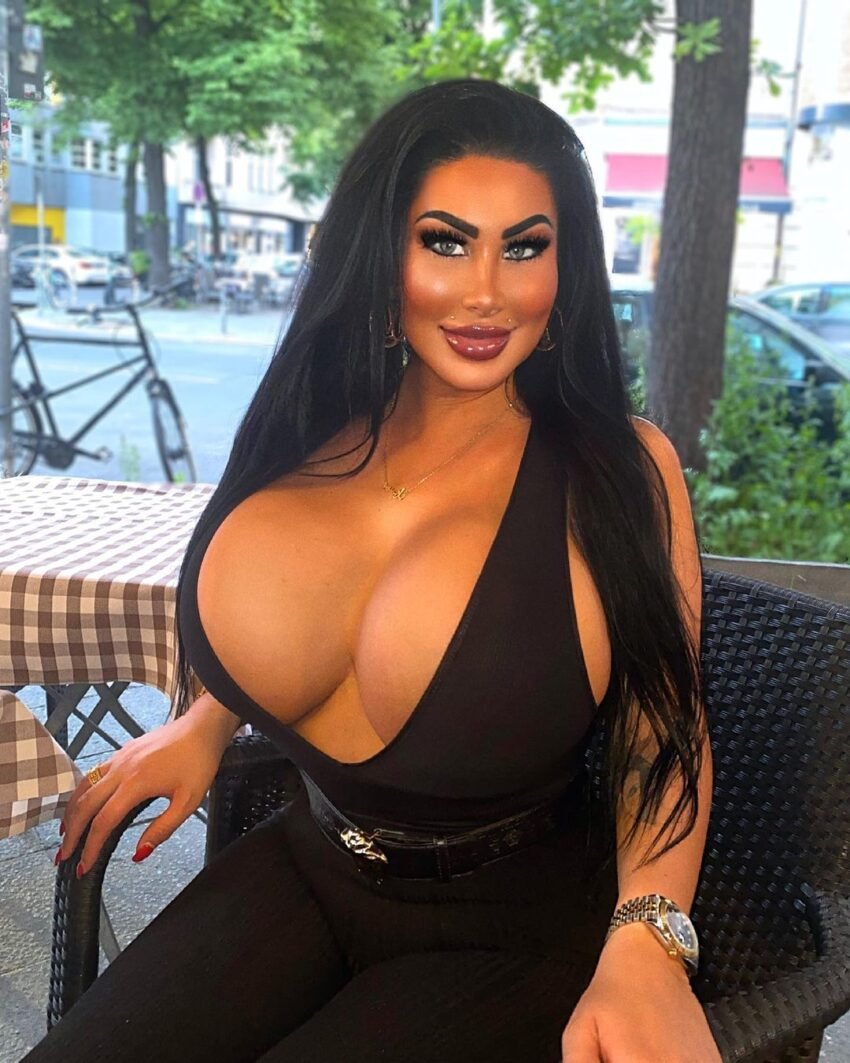 Big Silicone Tits Image Fap - Hot Bimbo Escort Slut with Nice Massive Boobs in Public